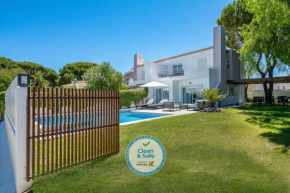 Villa Celeste by SAPvillas